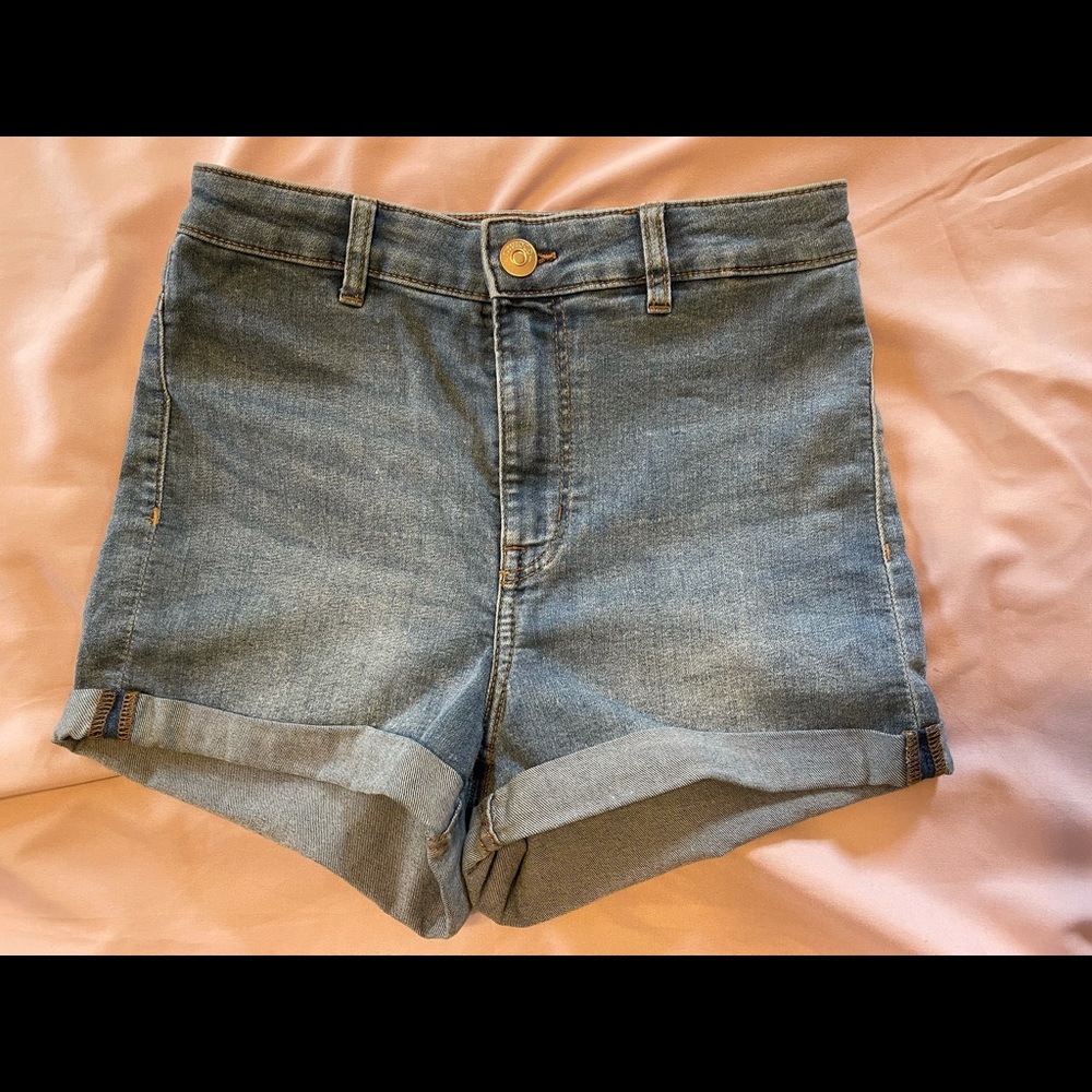 H&M size 6 jean shorts